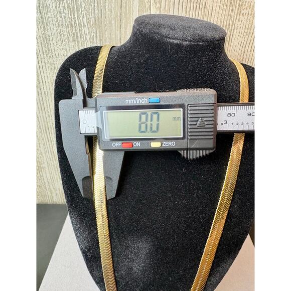 NEW 22.5" Long, 8mm Thick, 14k Filled Gold Herringbone - Picture 4 of 7